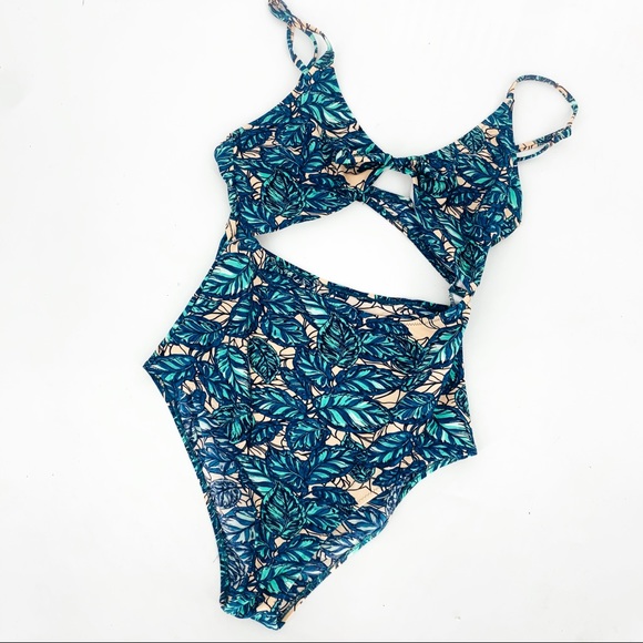 Cupshe Other - 🌼 CUPSHE pinup cutout one piece 0SC-912C